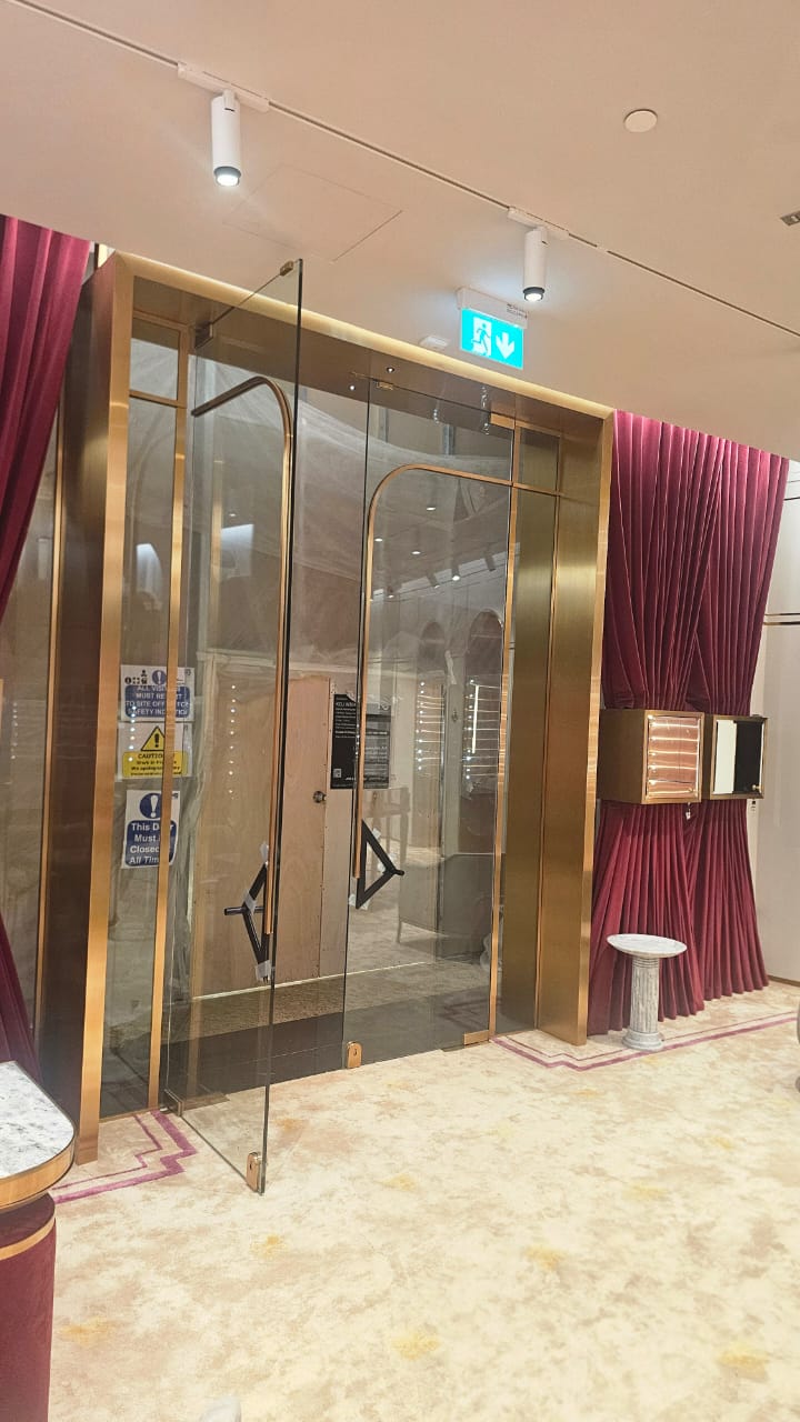 Golden Lily Diamond Abu Dhabi